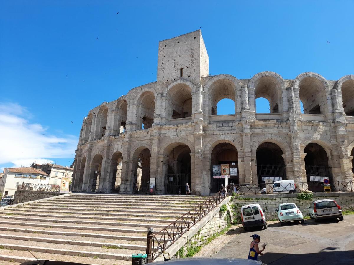 Portagnel Villa Arles Bagian luar foto